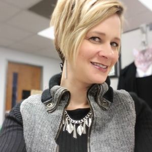 Meet your Posher, Andrea